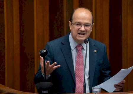 Barbosinha apoia greve dos professores em Dourados e condena 'tragédia anunciada'