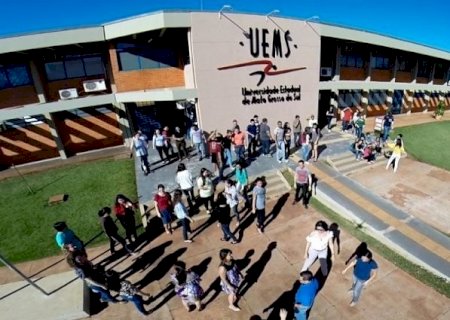 UEMS publica lista com convocação de professores temporários para diversos câmpus da instituição