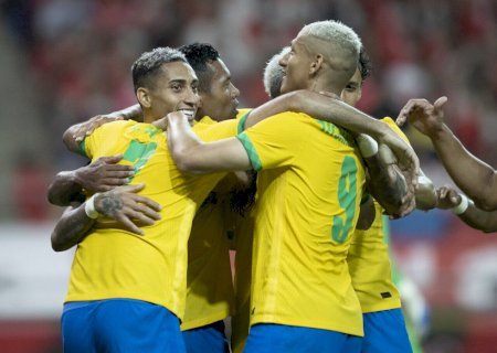 Brasil goleia a Coreia do Sul com dois pênaltis marcados pelo VAR