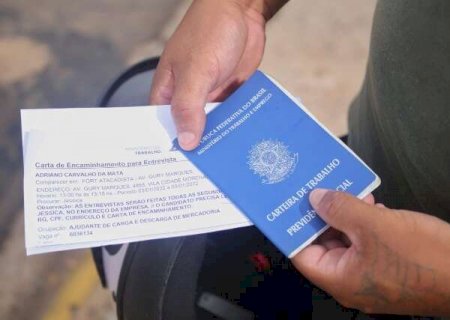 Quer come&ccedil;ar a semana empregado? Funsat oferece 2,5 mil vagas nesta segunda