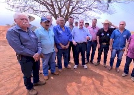 Em Itaporã e Douradina, André fala sobre construir mais casas (Vídeo)