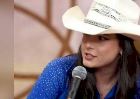 Cantora de MS diz que assustou com fama repentina