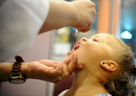 Especialistas destacam segurança da vacinação completa contra pólio