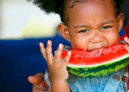 Entenda a importância da alimentação adequada para a saúde da boca