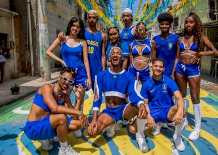 Influenciador Raphael Vicente chora de emoção após clipe para a Copa