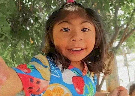 Mãe precisa de R$ 4 mil para garantir tratamento de filha com microcefalia