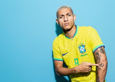 Famosos homenageiam Richarlison após vitória do Brasil: “Lindo gol”