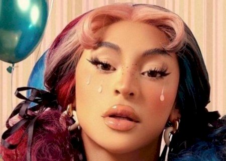 Pabllo Vittar rebate crítica após racismo envolvendo estética asiática