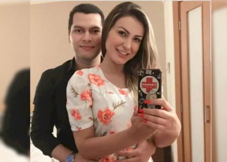 Andressa Urach chora ao falar sobre o ex-marido: “É tudo ilusão, né?”
