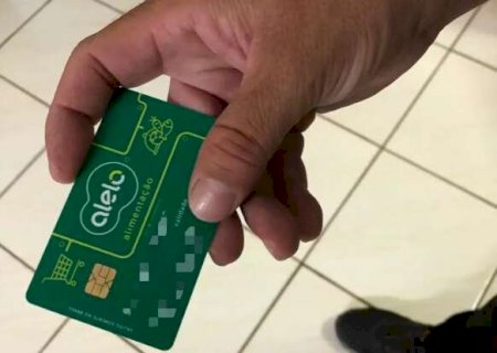 Com 5 crian&ccedil;as em casa, Sidney tem de devolver compra por erro em cart&atilde;o