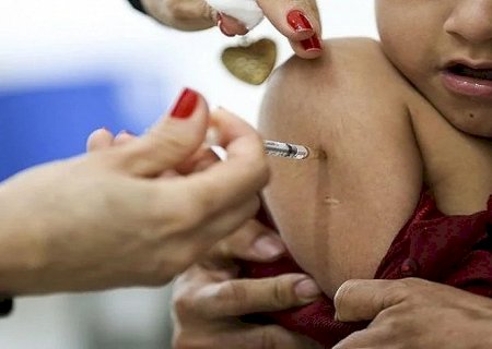 MS bate meta de vacinas que combatem tuberculose, pneumonia e meningite