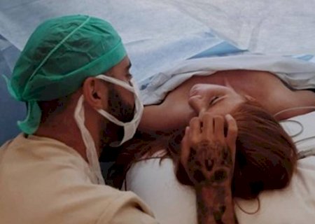 Scooby revela que Aurora passou por cirurgia: “Momento delicado”