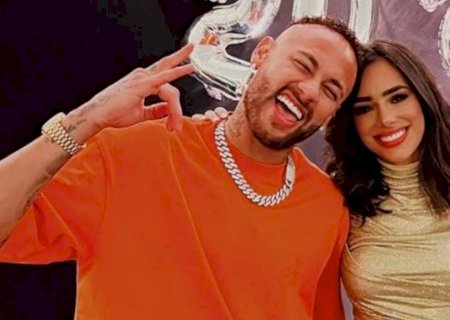 Namorando, Neymar se pronuncia sobre rumores de affair com modelo