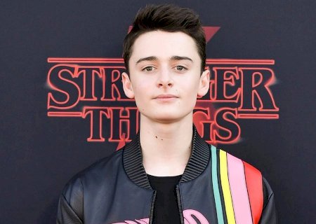 Noah Schnapp, ator de Stranger Things, assume ser gay