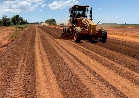 Pavimentação da MS-379 leva desenvolvimento de Douradina à Bocajá 