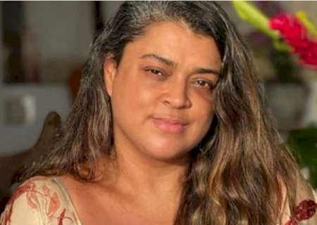 Em recuperação do câncer, Preta Gil dança e solta a voz com amigos