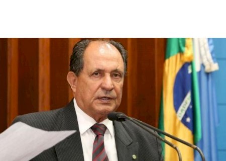 Zé Teixeira presta contas sobre ausência de restaurante na ALEMS