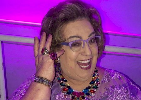 Mamma Bruschetta revela detalhes de festa oferecida por Danilo Gentili