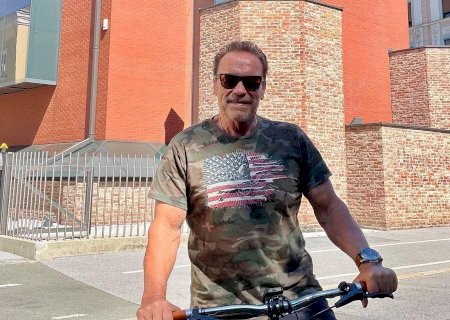 Arnold Schwarzenegger atropela ciclista em Los Angeles, diz site
