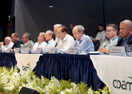 Coamo tem receita global de R$ 28,1 bi e distribui sobras de R$ 705,7 mi aos cooperados