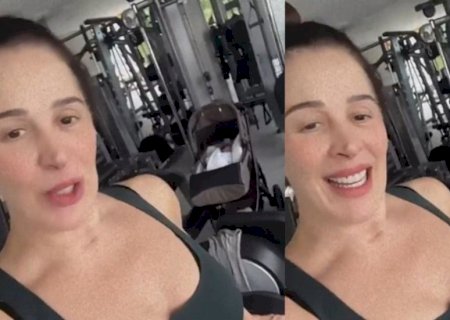 Claudia Raia volta a malhar e leva caçula Luca para a academia