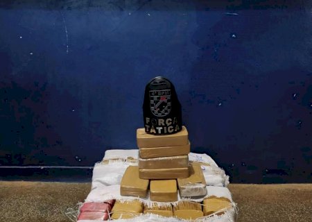 Polícia Militar apreende mais de 85 quilos de pasta base na fronteira