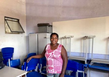 Sonho de ver mundo melhor fez J&ocirc; educar 40 crian&ccedil;as em casa