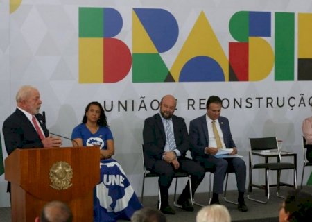MEC anuncia liberação de&nbsp;R$ 2,44 bilhões extras para universidades