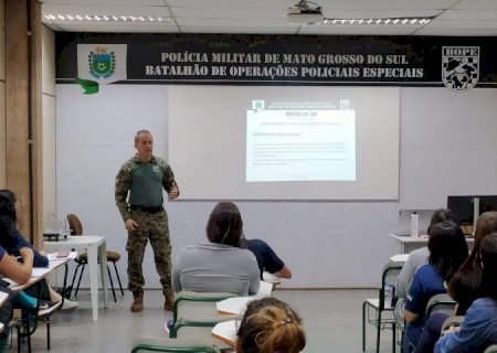 Funcionários de escolas públicas e particulares começam a receber capacitação de segurança no Bope