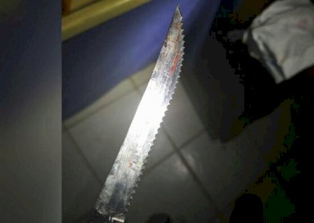 Mulher mata companheiro a facadas em Taquarussu e vai presa