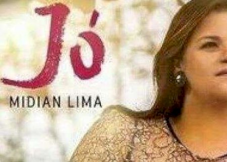Hit em pres&iacute;dios, m&atilde;e apela para gospel em j&uacute;ri do filho