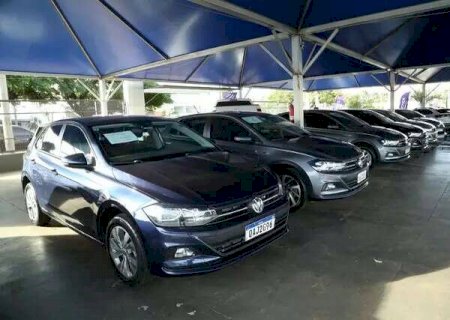 Governo federal anuncia desconto de até 10,96% em compra de carros novos
