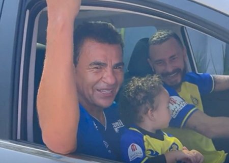 Fred Bruno presenteia o pai com o carro que ganhou no BBB23: veja