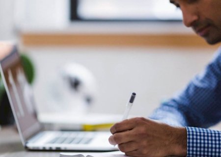 Concursos públicos federais: veja editais e prazos de inscrições