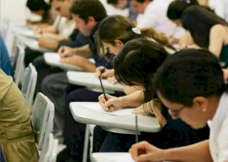 Semana começa com três concursos abertos e salários entre R$ 1.800 e R$ 37 mil em MS