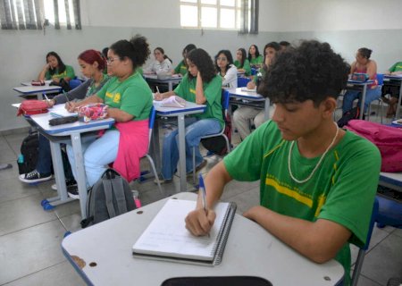 Mudanças no Ensino Médio devem ser adiadas para 2024