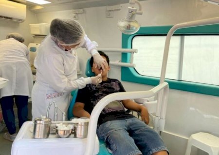 Ação de prevenção e rastreamento do câncer de boca é realizada em Dourados
