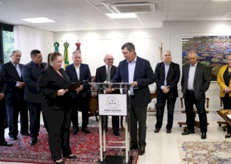 Governo participa de assinatura do contrato para a construção do novo prédio da Comarca de Maracaju