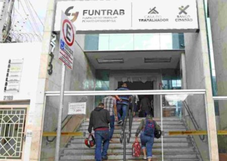 Funtrab começa semana de atendimentos com quase 6 mil vagas de emprego em MS