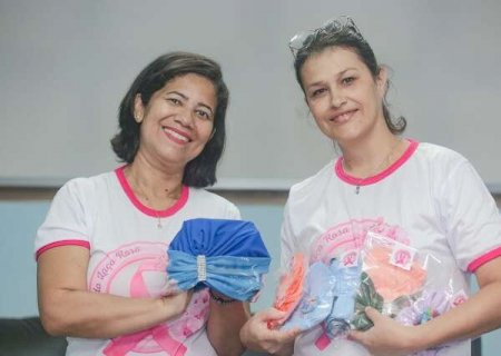 Amigas fazem turbante para ningu&eacute;m enfrentar o c&acirc;ncer sozinho
