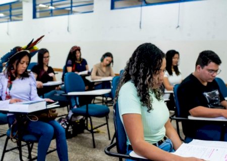 MS abre inscrições para programa que paga 1 salário a estudantes