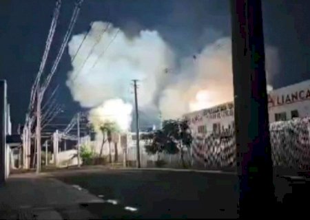 VÍDEO: Clarão após explosão em subestação assustou moradores de Campo Grande