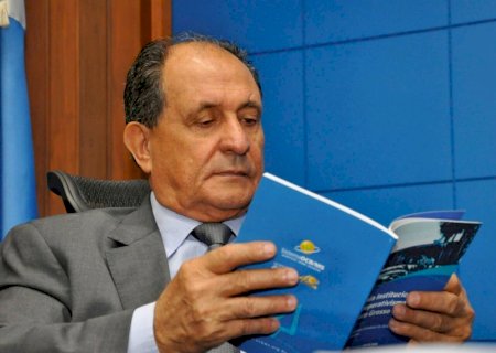 Projeto de Zé Teixeira simplifica administração pública em MS