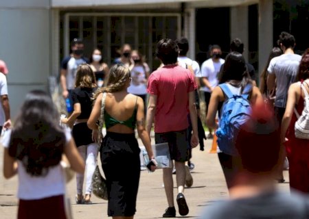 Fies: inscrições para vagas do segundo semestre terminam nesta terça