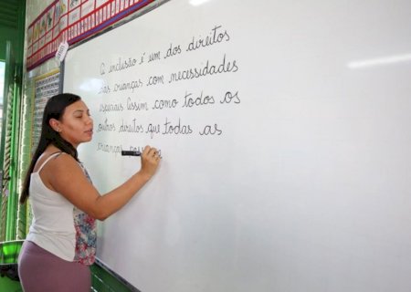MEC abrirá 1,2 milhão de vagas em curso de educação inclusiva
