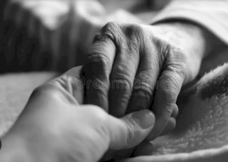 Antes de falecer em casa, idoso de 106 anos diz ao filho que iria ‘partir’