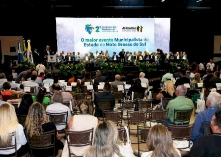 Congresso de munic&iacute;pios de MS promove desenvolvimento