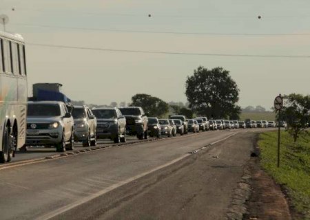 Volta do feriad&atilde;o tem tr&aacute;fego intenso na&nbsp;BR-262