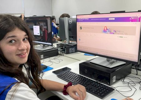 Alunos da Escola Sesi de Maracaju conhecem potencial da Inteligência Artificial em oficina da Microsoft