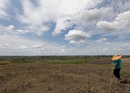 Comissão vota prorrogação de dívidas de agricultores atingidos pelo clima
